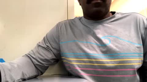 Cum Hanks online show from September 11, 2025, 11:32 am