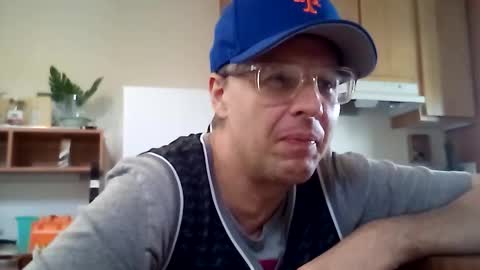 salis1981 online show from November 4, 2025, 6:29 pm