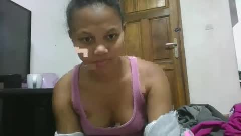 Snapshot of sallywett chatting on June 3, 2026, 6:46 pm SallyWett online show from June 3, 2026, 6:46 pm