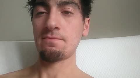 salmonman1305 online show from December 5, 2025, 4:47 pm