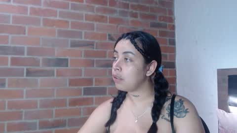   online show from December 19, 2025, 7:32 pm