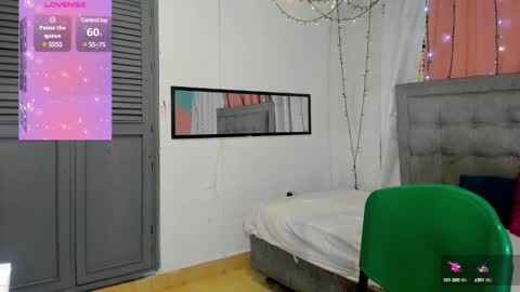 Snapshot of salome_domi chatting on December 9, 2024, 5:30 pm salome online show from December 9, 2024, 5:30 pm