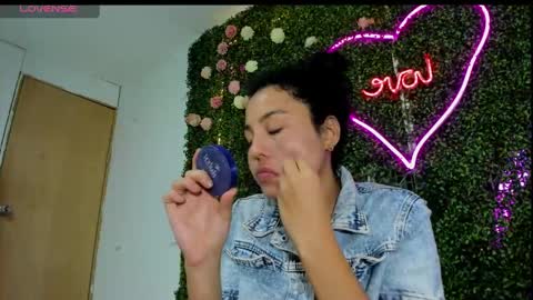 Snapshot of salome_domi chatting on January 29, 2025, 8:46 pm salome online show from January 29, 2025, 8:46 pm