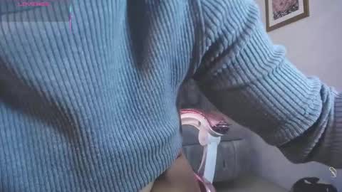 Salome  online show from September 19, 2025, 3:24 pm