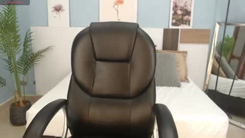 salome_veles online show from July 29, 2026, 5:33 pm