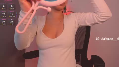 Salome  online show from April 16, 2026, 1:45 pm