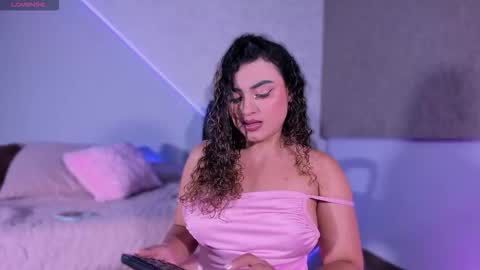 Snapshot of salomeferreira_ chatting on November 24, 2025, 5:01 pm Salome Ferreira online show from November 24, 2025, 5:01 pm
