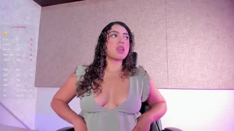 Salome Ferreira online show from January 14, 2026, 5:29 pm