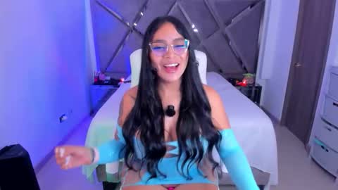 Salomme Cruz online show from March 31, 2026, 5:52 am