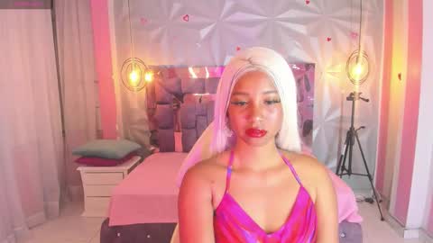 saloome_collins online show from November 8, 2025, 2:45 am