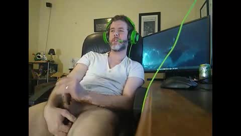 Snapshot of salrelative2u4uwithu88 chatting on April 17, 2026, 3:53 am salrelative2u4uwithu88 online show from April 17, 2026, 3:53 am