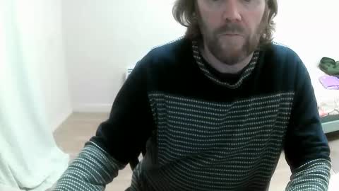 Snapshot of saltimbanquier chatting on January 6, 2025, 2:03 pm Saltimbanquier Salt ou Banquier online show from January 6, 2025, 2:03 pm