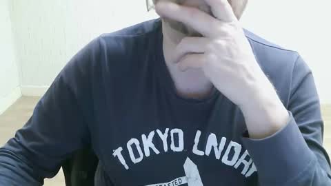 Snapshot of saltimbanquier chatting on January 14, 2026, 10:03 pm Saltimbanquier Salt ou Banquier online show from January 14, 2026, 10:03 pm