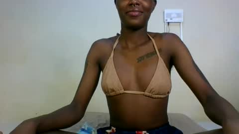 Snapshot of saltysugar20 chatting on June 19, 2026, 9:29 pm Sugarbabe online show from June 19, 2026, 9:29 pm