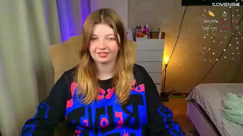 Snapshot of salut_love chatting on September 25, 2025, 4:32 pm Ruby online show from September 25, 2025, 4:32 pm