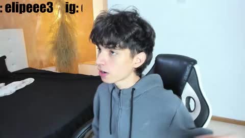 salvatore  online show from February 21, 2026, 8:43 pm