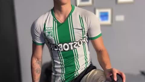 Salvatore online show from March 1, 2026, 3:08 am