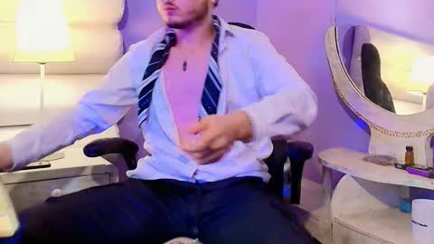  Salvatore online show from February 1, 2026, 7:07 am