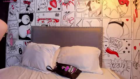 Sam  online show from November 9, 2025, 11:41 am