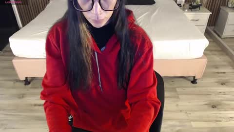 SAM MANSON online show from May 18, 2026, 8:58 pm