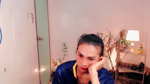 Snapshot of sam_mitinair chatting on December 4, 2024, 7:06 am sam online show from December 4, 2024, 7:06 am