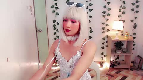 Snapshot of sam_mitinair chatting on March 4, 2025, 9:18 am sam online show from March 4, 2025, 9:18 am