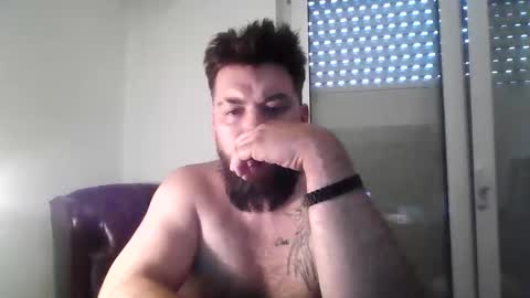 sam_papithebarber online show from December 3, 2025, 4:27 pm