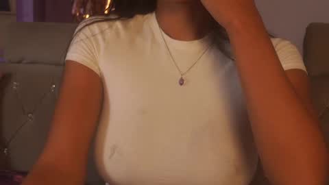 Samantha Roberts online show from October 7, 2025, 1:41 pm