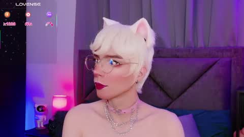 Snapshot of sam_russo chatting on July 26, 2026, 6:10 am Sam online show from July 26, 2026, 6:10 am