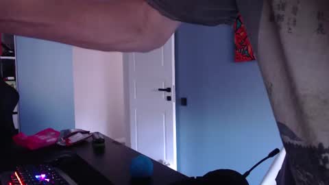 sam_skywalker online show from July 31, 2026, 9:19 am