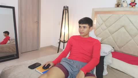 sam_tnt9 online show from May 8, 2026, 4:45 pm