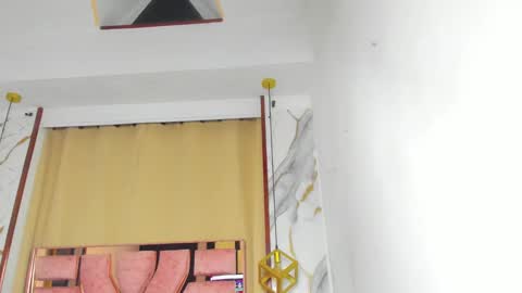 samaelandlilitt online show from November 21, 2025, 8:35 am