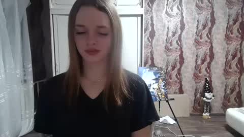 samanta55555 online show from February 3, 2025, 10:32 pm