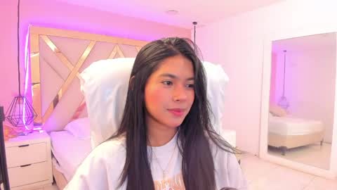 sam  online show from April 15, 2026, 3:35 am