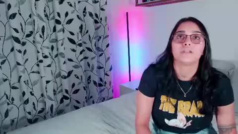 Snapshot of samantaher chatting on July 6, 2026, 2:52 am samantaher online show from July 6, 2026, 2:52 am