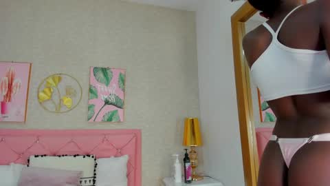 Snapshot of samantamarquez chatting on May 2, 2026, 3:44 am Samanta online show from May 2, 2026, 3:44 am