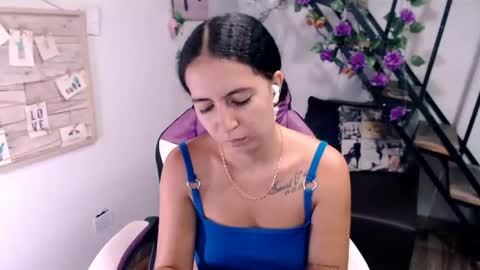 Snapshot of samantha2girl chatting on June 18, 2026, 6:45 pm samantha online show from June 18, 2026, 6:45 pm
