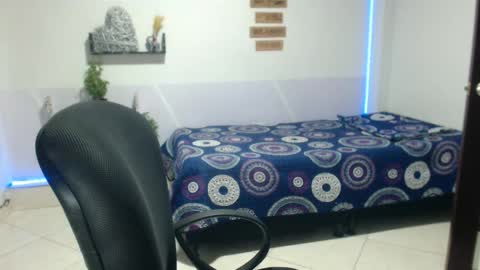 Snapshot of samantha__morris chatting on November 10, 2025, 10:42 pm sammy online show from November 10, 2025, 10:42 pm