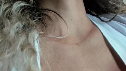  Samanthasmile  online show from January 6, 2025, 1:20 am