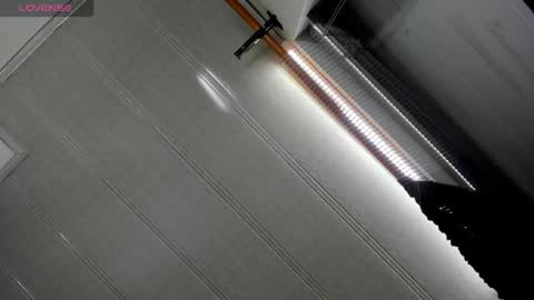 Snapshot of samantha_blow chatting on November 26, 2025, 3:18 am samantha_blow online show from November 26, 2025, 3:18 am