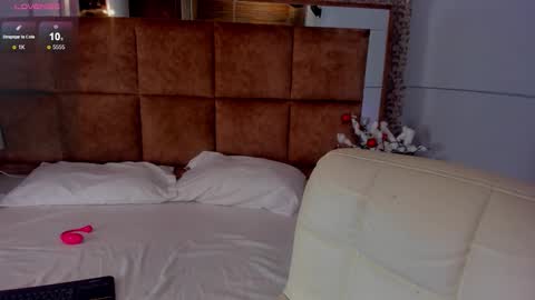 Sammy  online show from December 1, 2025, 12:43 pm