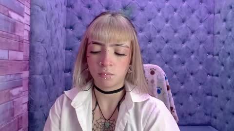 Samantha Smitth online show from October 3, 2025, 4:20 am