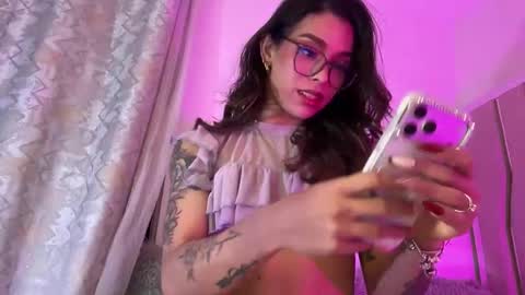 Samantha Bernardo online show from March 13, 2026, 3:46 am