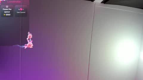 Snapshot of samanthamillher1 chatting on March 2, 2025, 6:27 am Samy online show from March 2, 2025, 6:27 am