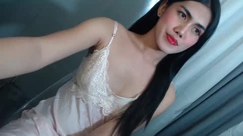 Samantha online show from February 9, 2025, 2:50 pm