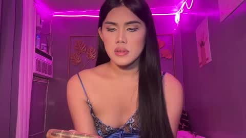 Samantha online show from September 23, 2025, 3:04 pm