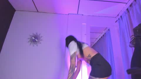 Sam online show from October 30, 2025, 9:59 pm