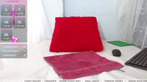 Snapshot of samantrak_love chatting on February 3, 2025, 7:31 pm SAMANTHA online show from February 3, 2025, 7:31 pm