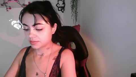 Samara   Please remeber follow me and rate me - thumbs up online show from April 11, 2026, 6:07 am