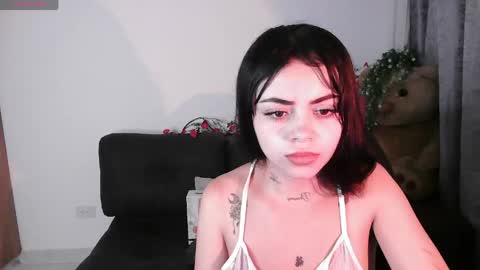 Samara   Please remeber follow me and rate me - thumbs up online show from April 23, 2026, 7:41 am